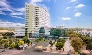 Sở Y tế TP.HCM huy động 7 bệnh viện tuyến cuối hỗ trợ toàn diện cho Bệnh viện Đa khoa Bà Rịa, nhằm nâng cao năng lực chuyên môn.