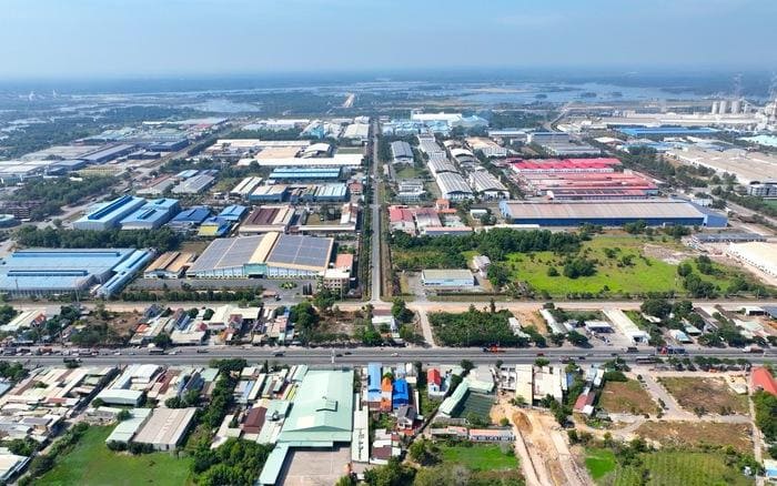 Phú Mỹ sở hữu lợi thế phát triển công nghiệp - cảng biển với hệ thống khu công nghiệp quy mô lớn và khả năng kết nối thuận lợi đến cụm cảng Cái Mép - Thị Vải.