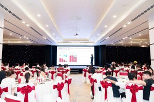 Đông đảo khách hàng và nhà đầu tư quan tâm đến Maison Grand tại sự kiện cập nhật xu hướng thị trường và cơ hội đầu tư căn hộ Phú Mỹ.
