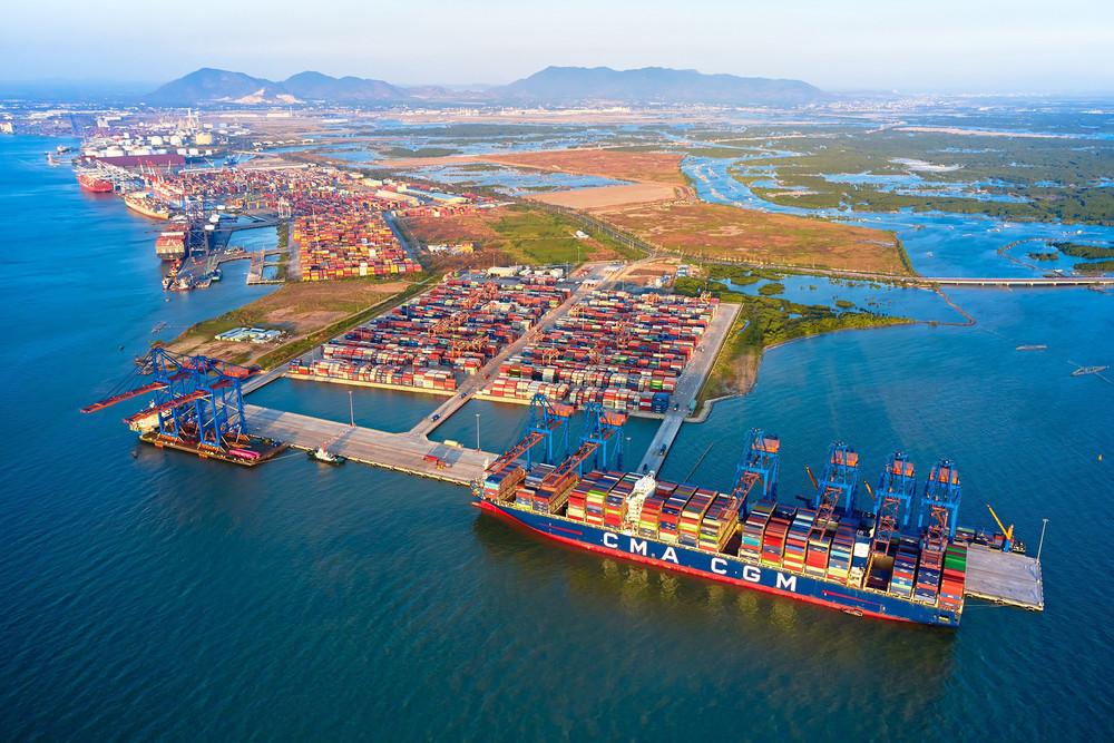 Cụm cảng nước sâu Cái Mép – Thị Vải là một trong những lợi thế chiến lược giúp Phú Mỹ trở thành trung tâm logistics của khu vực.