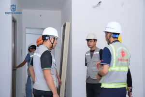 BAN LÃNH ĐẠO TUMYS HOMES TRỰC TIẾP THỊ SÁT MAISON GRAND, SÁT SAO ĐÔN ĐỐC TIẾN ĐỘ CÔNG TRƯỜNG