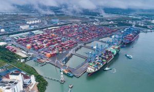 Cụm cảng Cái Mép - Thị Vải cùng cầu Phước An đang khơi thông năng lực khai thác và phá thế độc đạo Quốc lộ 51, mở ra nhiều hướng kết nối mới cho vùng cảng biển